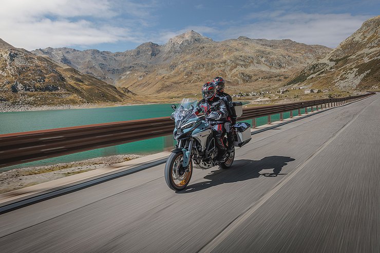 Multistrada V4 Rally FL Slide 4