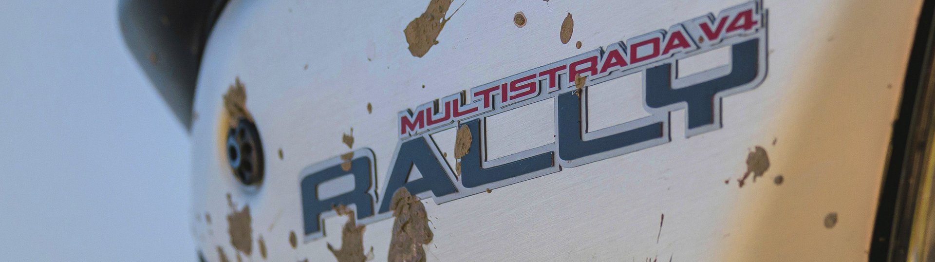 Multistrada V4 Rally FL Slide 5