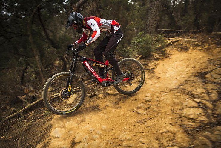 TK-01 RR Limited Edition Slide 2