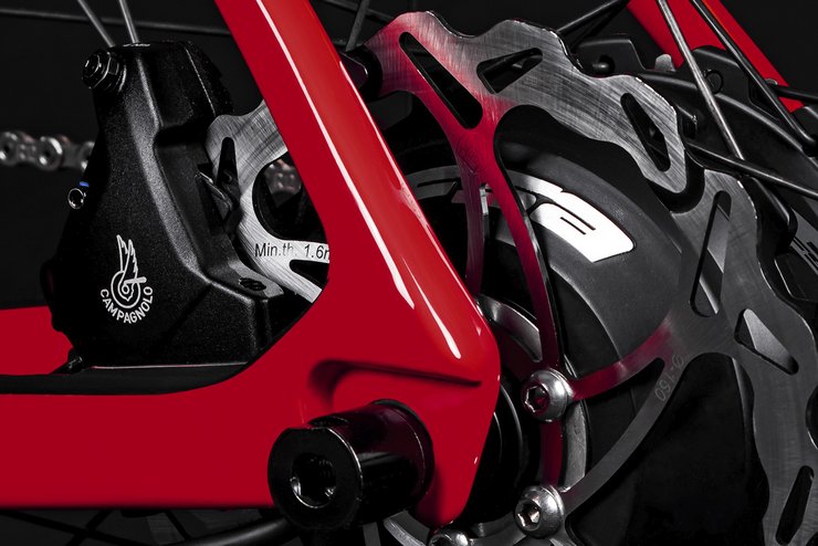 Futa Limited Edition Slide 7